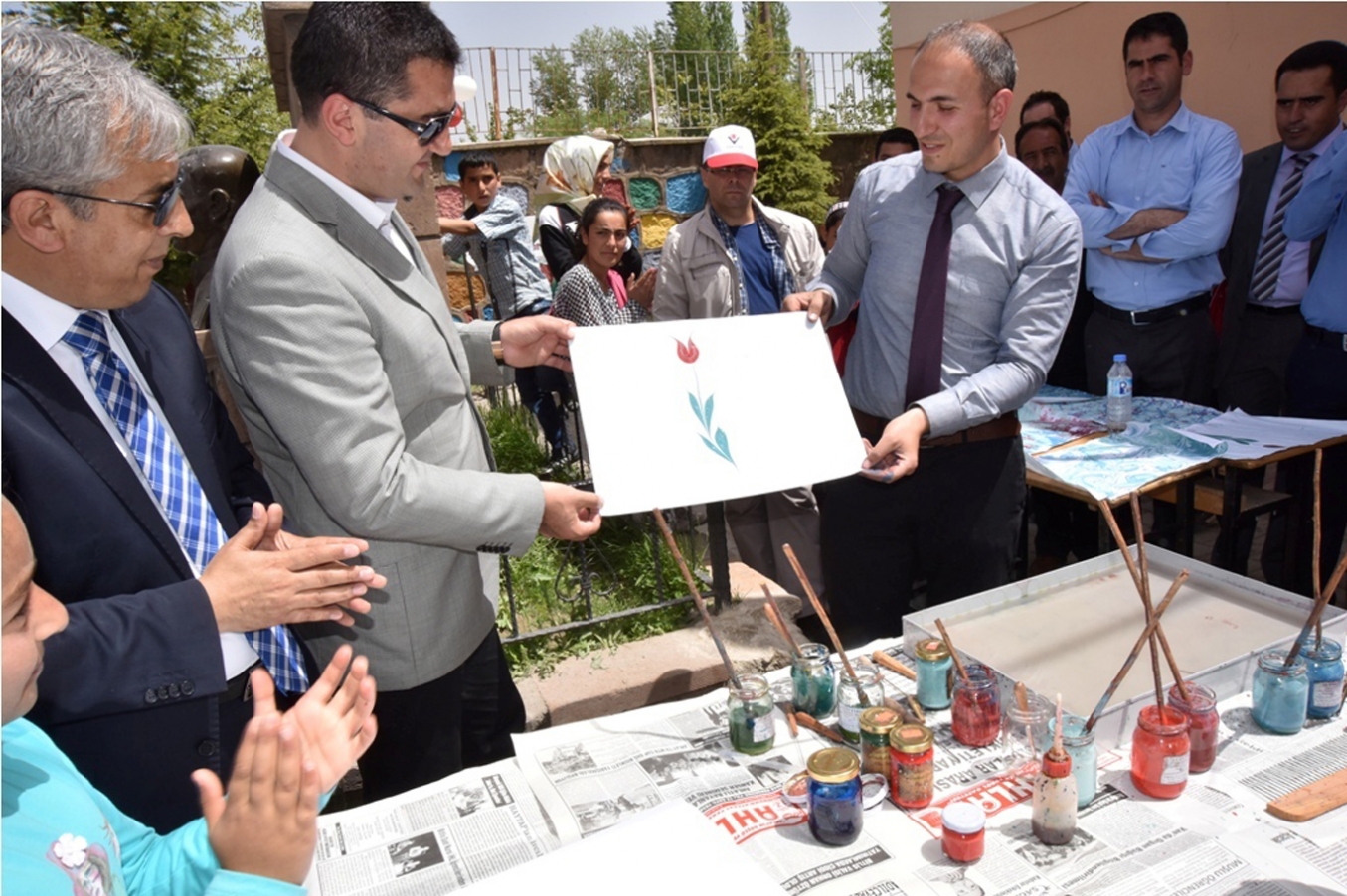 YBO’dan TÜBİTAK bilim fuarı sergisi YBO’dan TÜBİTAK bilim fuarı sergisi